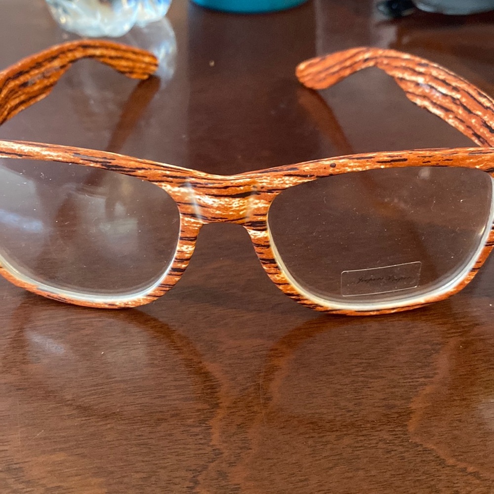Keepers Peepers glasses